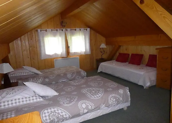 Dağ evi * Lioutraz * *