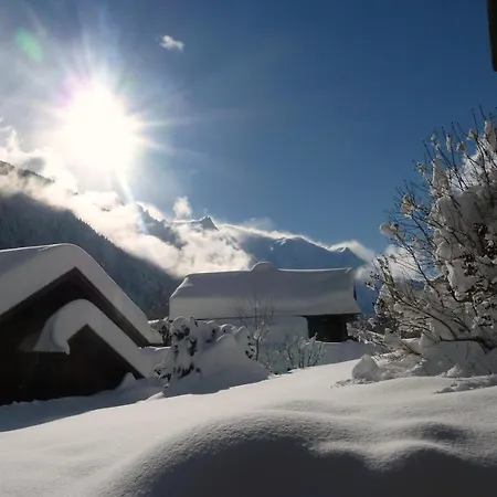 * Lioutraz * Domek alpejski